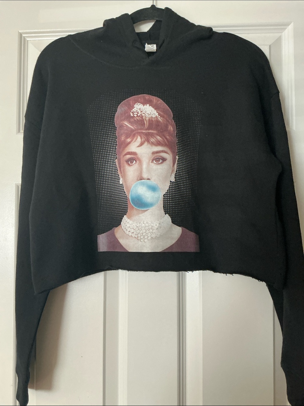 AUDREY HEPBURN NWOT Cropped Hoodie, Size Small